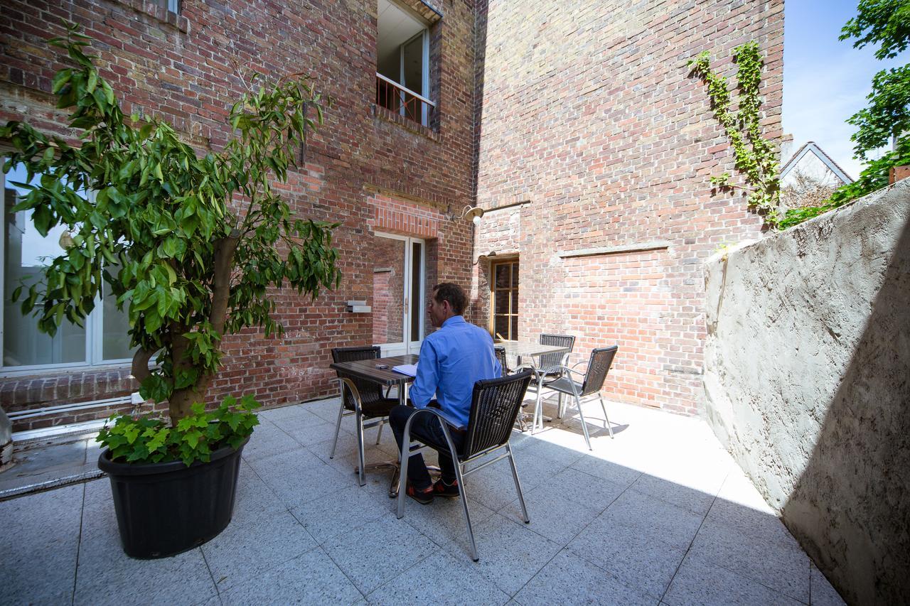 Logis Hotel - Le Petit Bellon Senlis  Luaran gambar